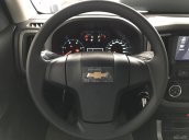 Cần bán xe Chevrolet Colorado 2.5L 4x2 MT LT 2018, màu đen, xe nhập Thái Lan, ưu đãi 30 triệu đồng T12/2018