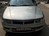 Cần bán gấp Mitsubishi Lancer 1.6 MT sản xuất 2005, màu bạc 