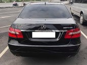 Bán xe Mercedes E300 sản xuất năm 2009, màu đen chính chủ, giá tốt