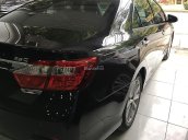 Cần bán Toyota Camry 2.5Q đời 2013, màu đen