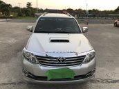 Bán xe Fortuner model 2016 (giấy 10/2015) giá 850 triệu đồng