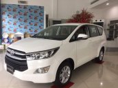 Cần bán Toyota Innova E sản xuất 2018, màu trắng, giá 746tr