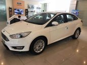 Bán Ford Focus năm sản xuất 2018, màu trắng