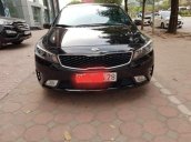 Cần bán gấp Kia Cerato 1.6AT năm 2016, màu đen số tự động, giá chỉ 589 triệu