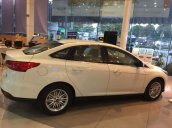 Bán Ford Focus năm sản xuất 2018, màu trắng