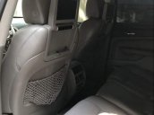 Cần bán lại xe Cadillac SRX 2010, màu trắng