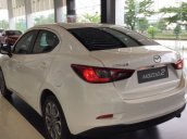 Cần bán Mazda 2 1.5 AT sản xuất năm 2018, màu trắng, 559 triệu