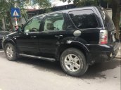 Cần bán gấp Ford Escape AT sản xuất năm 2004, xe nhập, giá 150tr