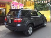 Bán nhanh con xe Fortuner 2011 tự động xám chì xe cứng đẹp