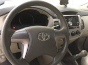 Bán ô tô Toyota Innova E sản xuất năm 2015, giá chỉ 590 triệu