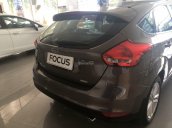 Bán Focus Trend mới 100%, 1.5L Ecoboost giá rẻ tặng thêm phụ kiện, hỗ trợ trả góp 80% - LH: 033.613.5555