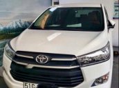 Bán ô tô Toyota Innova MT sản xuất 2017, màu trắng còn mới