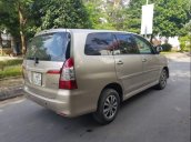 Bán Toyota Innova 2.0E năm 2016, màu vàng cát