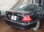 Bán Mercedes C200 sản xuất 2002, màu đen, 200tr