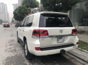 Bán ô tô Toyota Land Cruiser VX đời 2016, màu trắng, xe nhập