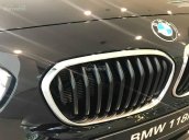 Bán BMW 1 Series sản xuất năm 2018, màu đen, nhập khẩu, giao xe ngay
