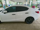 Cần bán lại xe Mazda 2 Skyactive đời 2017, màu trắng, 520tr