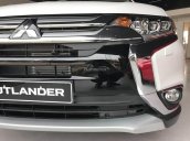 Bán xe Mitsubishi Outlander 2.0 giá tốt nhất miền Trung, màu trắng, LH Yến: 0968.660.828