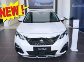 Bán 7 chỗ giao liền Peugeot 5008 1.6L Turbo, màu trắng, KM khủng - LH: 0909076622