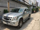 Gia đình bán Isuzu Dmax năm sản xuất 2010, màu bạc, xe nhập  