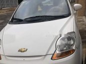 Bán Chevrolet Spark 2010, màu trắng, giá tốt