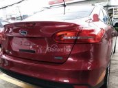 Bán Ford Focus Trend 2018 lăn bánh trọn gói, phụ kiện DVD+ ghế da+ BHVC+ camera