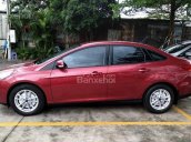 Bán Ford Focus Trend 2018 lăn bánh trọn gói, phụ kiện DVD+ ghế da+ BHVC+ camera