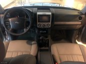 Bán xe Ford Everest 2.5L, số sàn năm sản xuất 2014, hỗ trợ vay trả góp