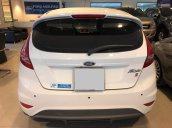 Bán Ford Fiesta 1.6, 5 cửa sản xuất năm 2013, màu trắng, hỗ trợ trả góp