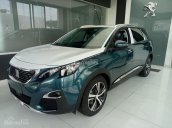 Bán xe giao liền 7 chỗ ô tô Peugeot 5008 1.6 turbo 2019, màu xanh - KM cực hot