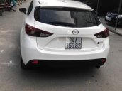 Bán Mazda 3 1.5 AT đời 2015, màu trắng chính chủ