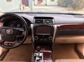 Cần bán Toyota Camry đời 2013, màu đen, 755 triệu