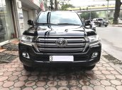 Bán Toyota Land Cruiser V8 5.7 AT đời 2016, màu đen, nhập khẩu Mỹ