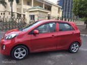 Bán Kia Morning 2016 màu đỏ, số sàn, xe mới đi 37 000 km