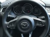 Bán Mazda 6 đời 2017, màu vàng