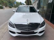 Cần bán xe Mercedes C250 đời 2018, màu trắng