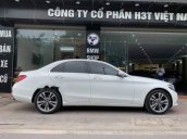 Cần bán xe Mercedes C250 đời 2018, màu trắng