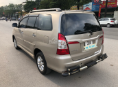 Bán Toyota Innova 2.0E 2014 form mới màu vàng cát