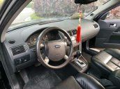 Cần bán Ford Mondeo 2.5 V6 sản xuất năm 2004, màu đen, nhập khẩu  