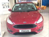 Bán Ford Focus Trend 1.5 Ecoboots năm sản xuất 2018, màu đỏ, giá tốt