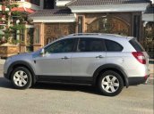 Cần bán gấp Chevrolet Captiva 2007, màu bạc như mới, giá 262tr