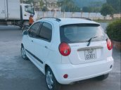 Bán ô tô Chevrolet Spark năm 2010, màu trắng, xe nhập như mới