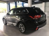 Bán xe Mitsubishi Outlander 2.4L năm 2018, màu đen