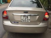 Cần bán xe Ford Focus sản xuất 2006, màu xám, 245 triệu