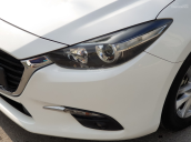Bán Mazda 3 1.5 FL 2017, màu trắng, biển tỉnh