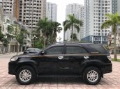 Cần bán Toyota Fortuner 2.7V 2013, màu đen, số tự động