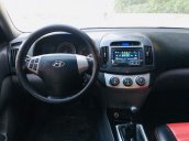 Chính chủ bán Hyundai Avante đời 2014, màu trắng