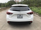 Cần bán xe Mazda 3 sản xuất 2015, màu trắng