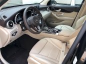 Bán Mercedes GLC 200 sản xuất năm 2018, màu đen 