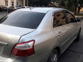 Cần bán gấp Toyota Vios 2010, màu bạc, 250tr